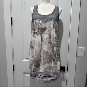 Vera Wang Gray and Purple Floral Dress M